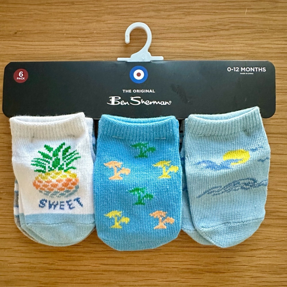 NWT Ben Sherman Baby Socks 6 pack - Pineapple & Beach Print - 0-12 Months